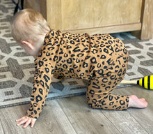 Load image into Gallery viewer, Stevie Leopard Lounge Set | 4 Colours