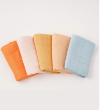 Load image into Gallery viewer, Kangobaby 5 Pack Bamboo Cotton Muslin Blanket | 4 Styles
