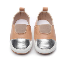 Load image into Gallery viewer, 2 Tone Slip-on Shoe
