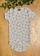 Load image into Gallery viewer, 3 Pack Short Sleeve Onesie | Hearts
