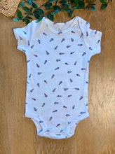 将图片加载到图库查看器，Copy of 2 Pack Short Sleeve Onesie | Rocket Ships
